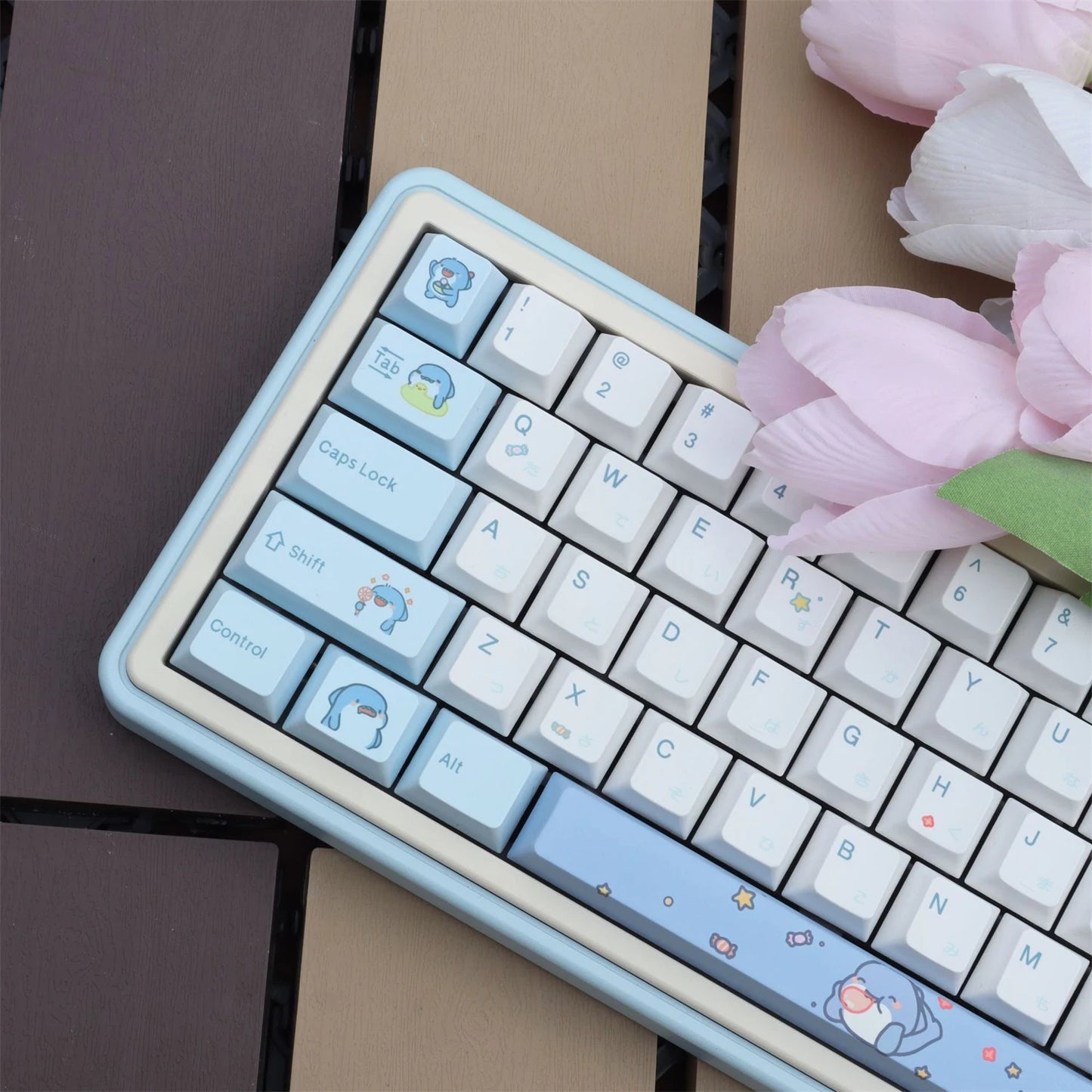 Hot Blooded Shark Theme Keycaps
