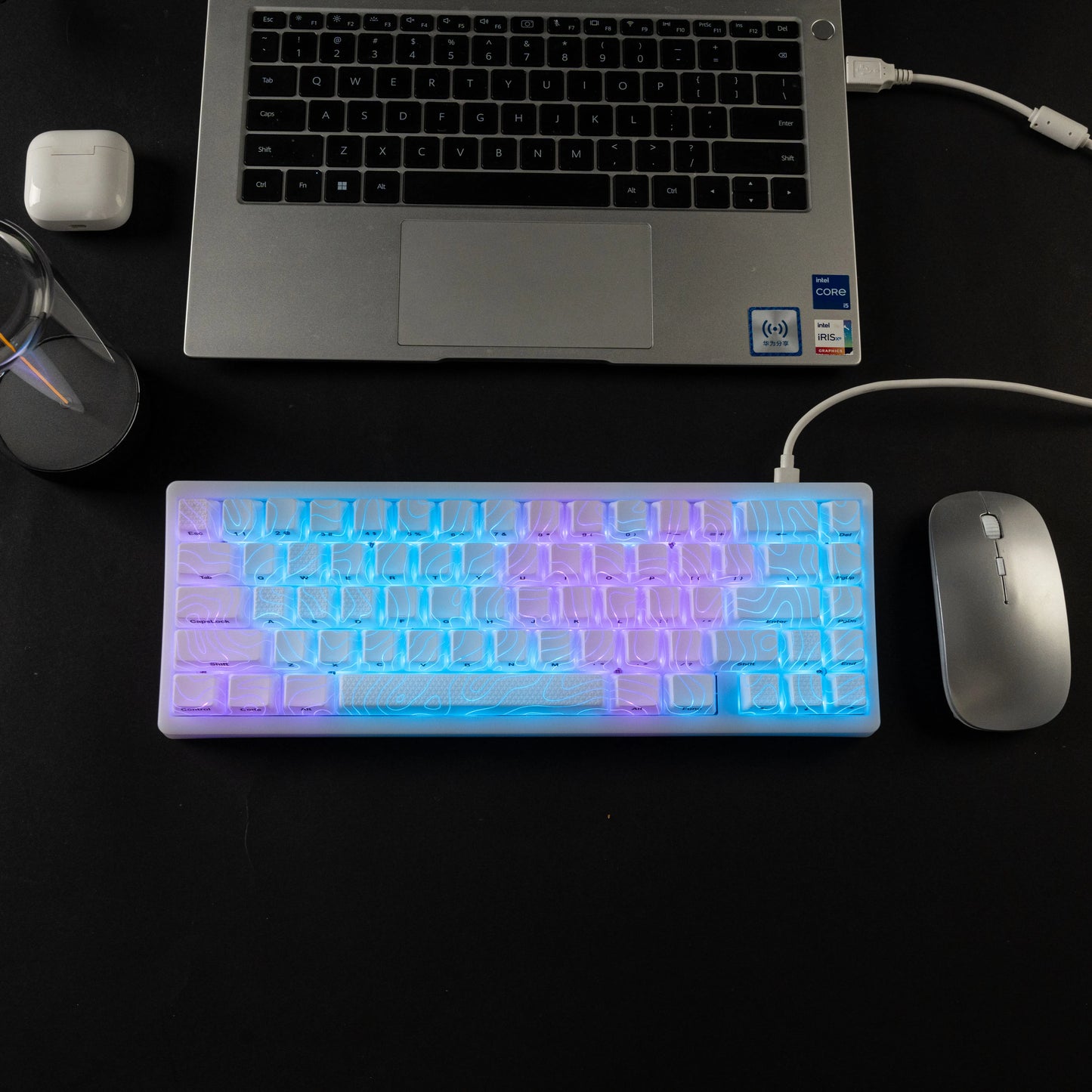 Icey Cobweb Keycaps