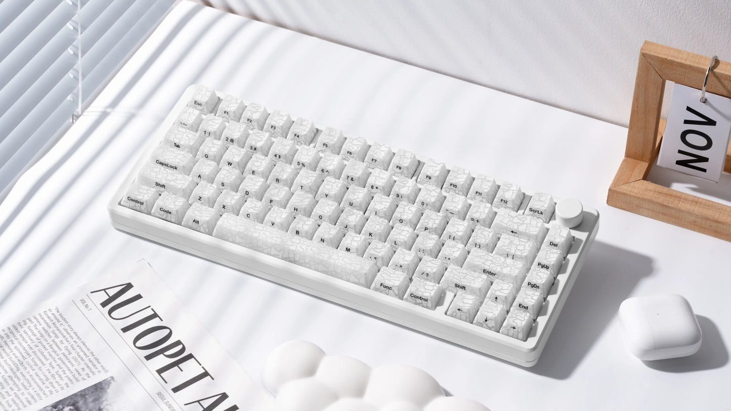 Icey Cobweb Keycaps