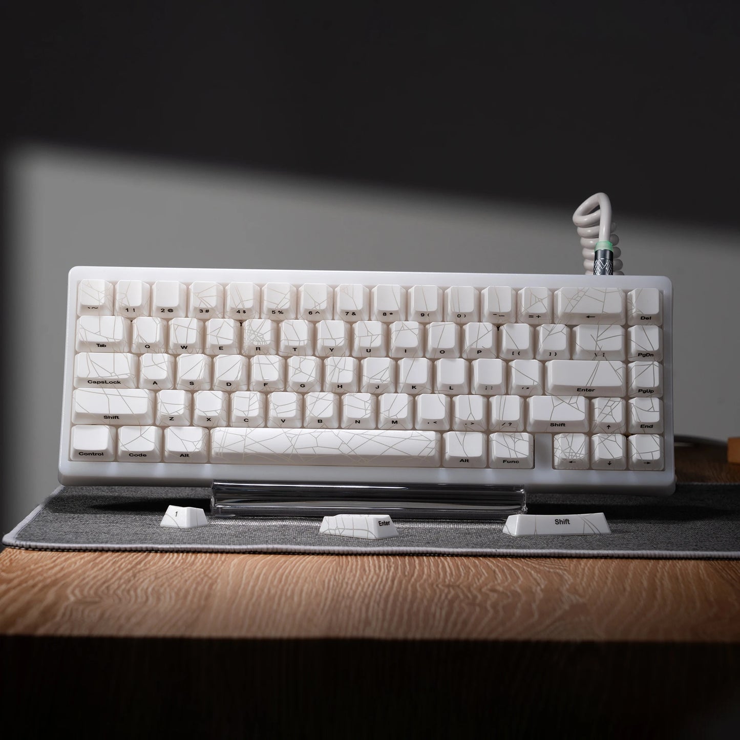 Icey Cobweb Keycaps