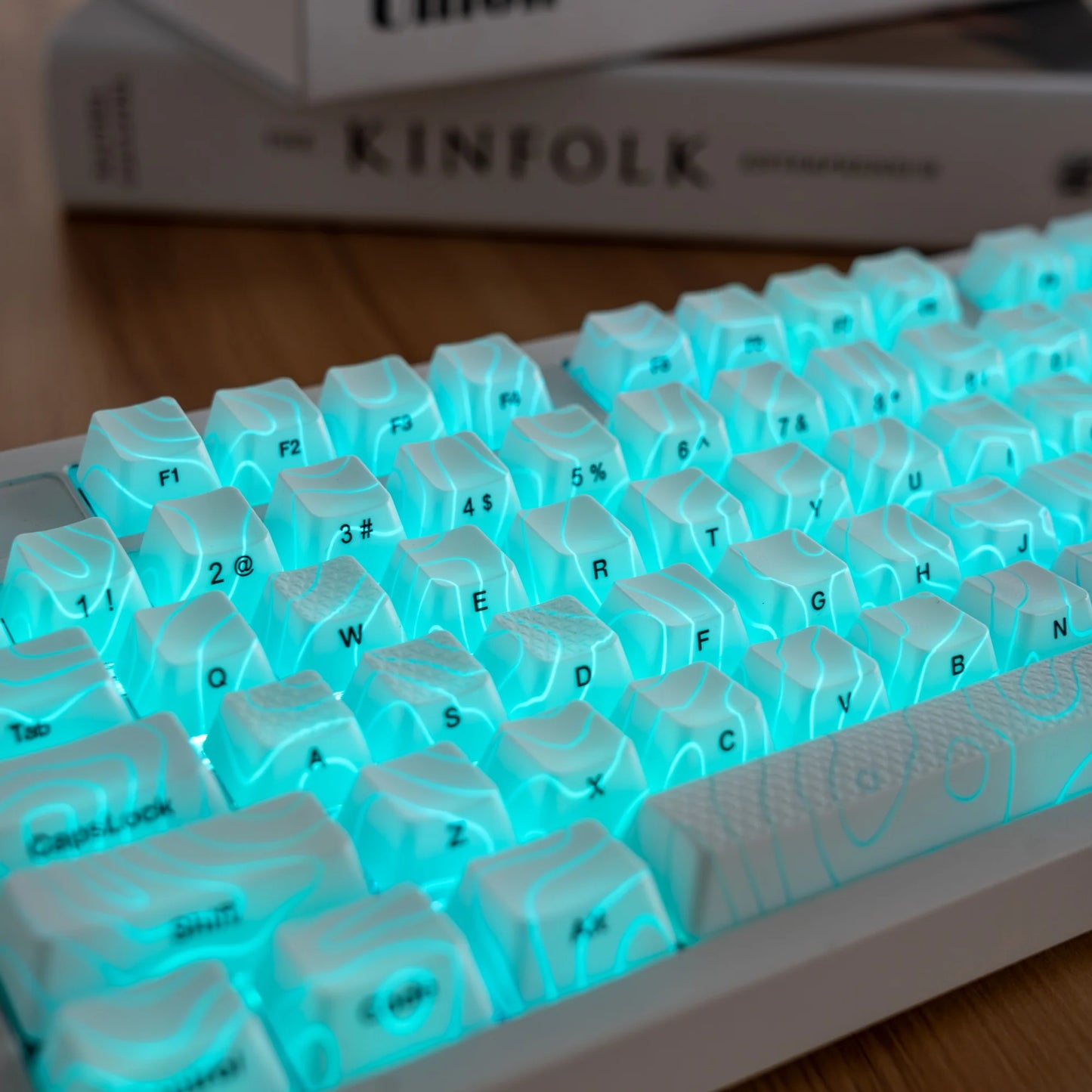 Icey Cobweb Keycaps